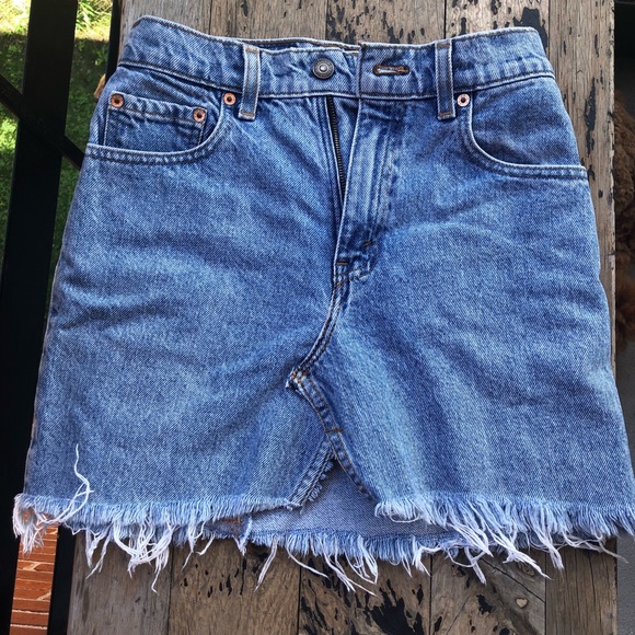Vintage Levi’s jeans skirt - Picture 1 of 5